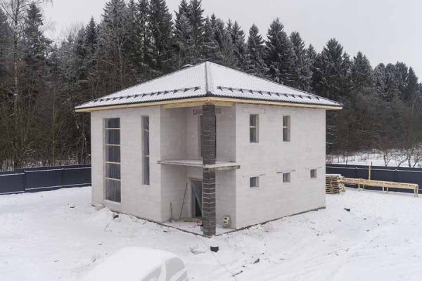 дом из газобетона цена